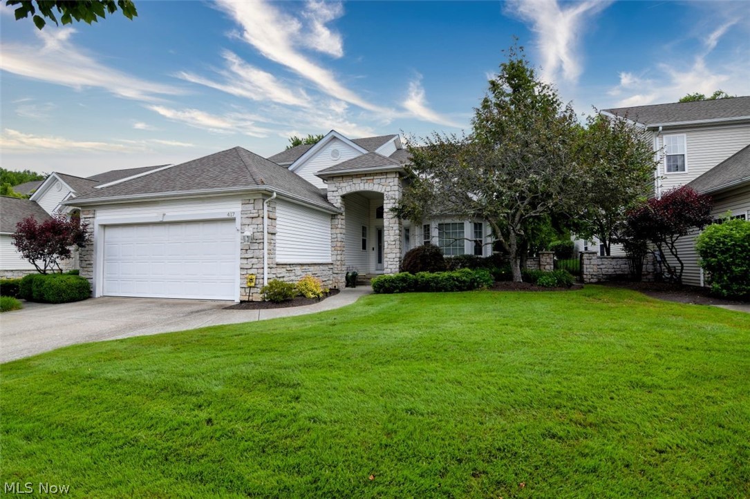 417 W Glengary Circle Highland Heights OH 44143
