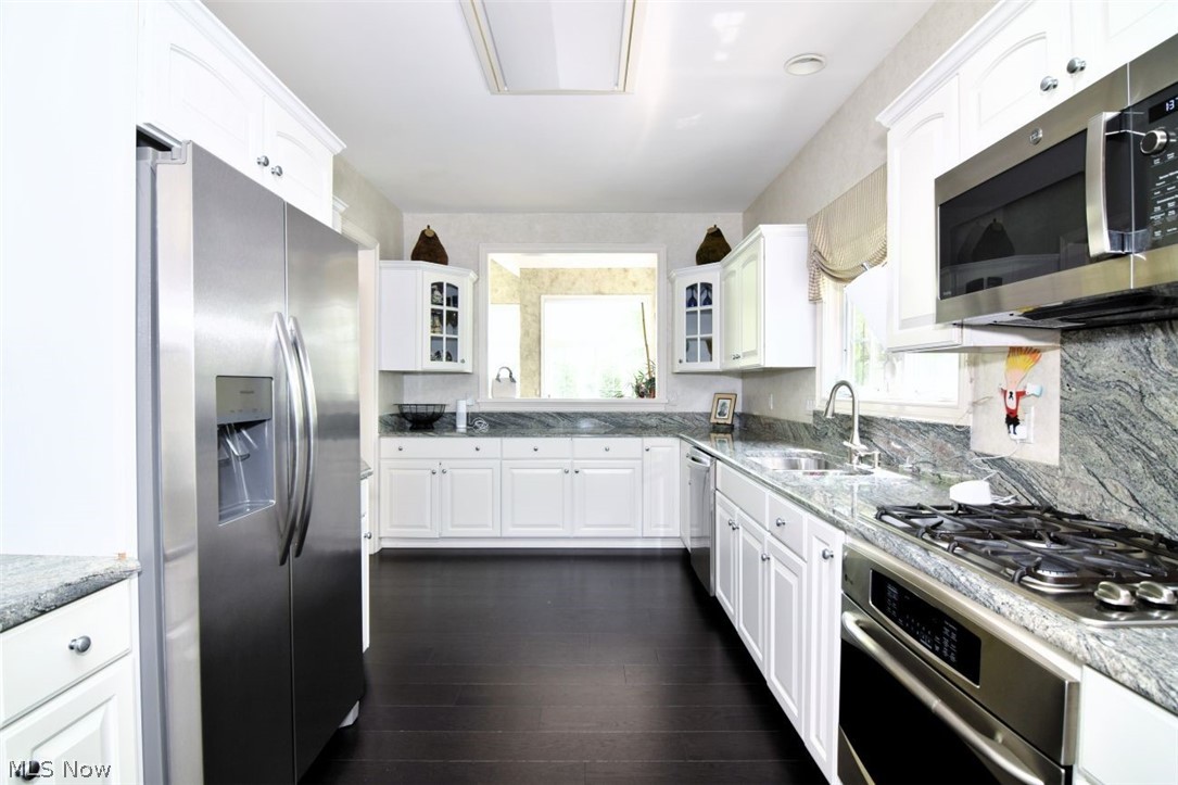 417 W Glengary Circle Highland Heights OH 44143