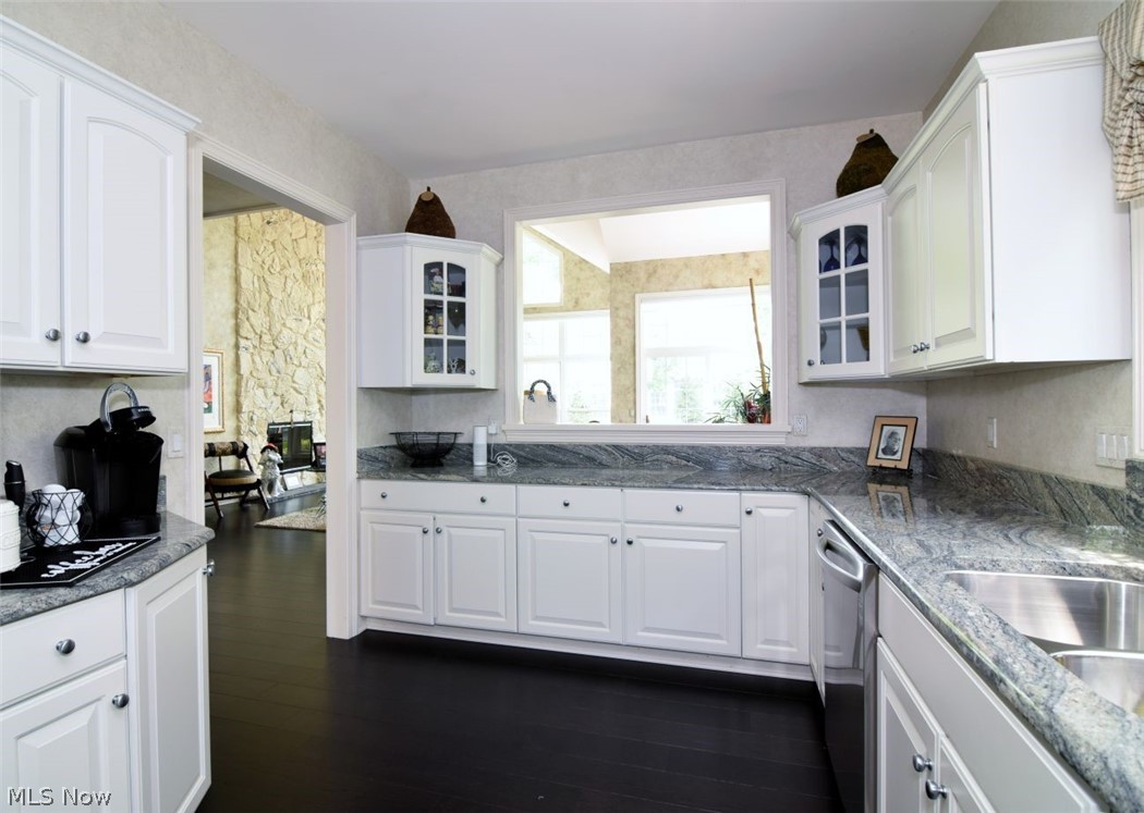 417 W Glengary Circle Highland Heights OH 44143