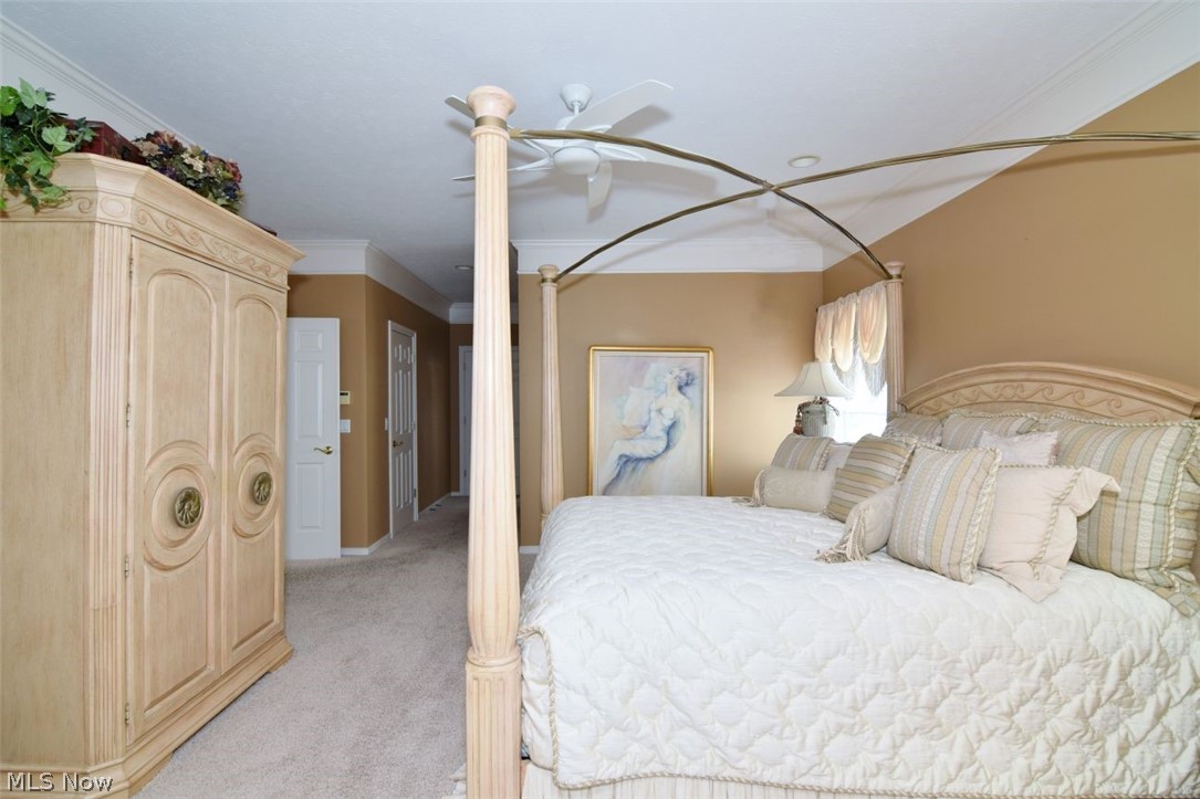 417 W Glengary Circle Highland Heights OH 44143