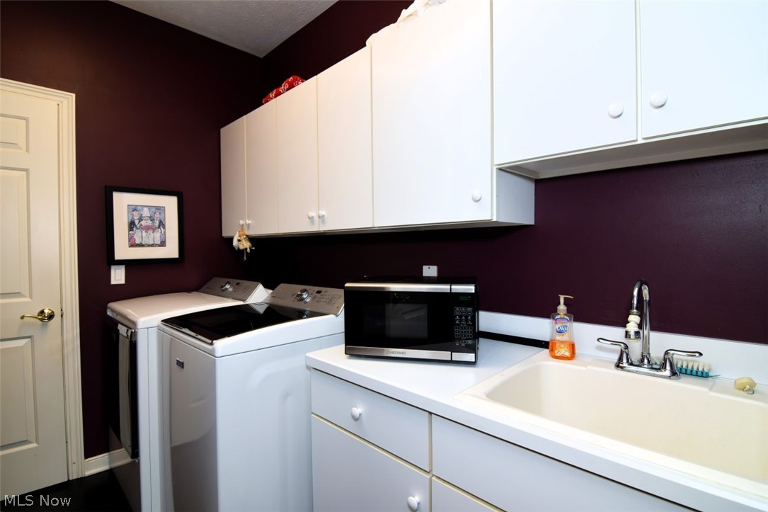 417 W Glengary Circle Highland Heights OH 44143