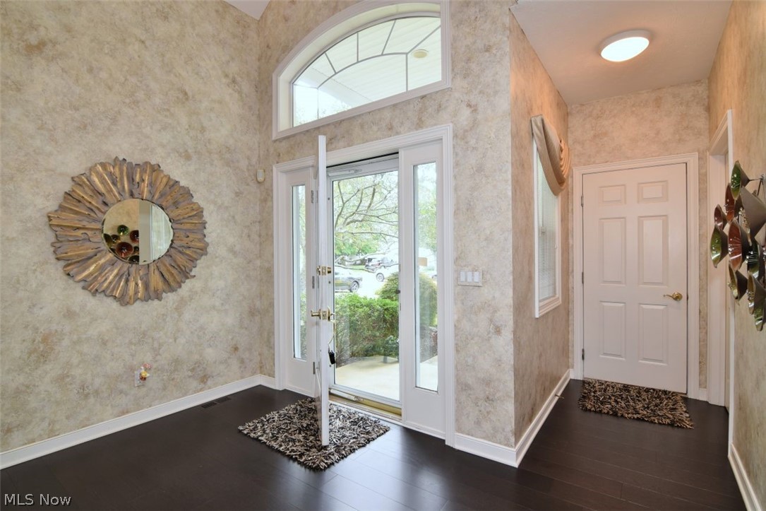 417 W Glengary Circle Highland Heights OH 44143