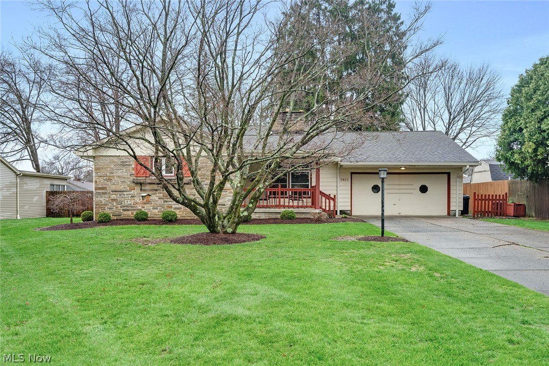 3423 Tall Oaks Lane Austintown OH 44511