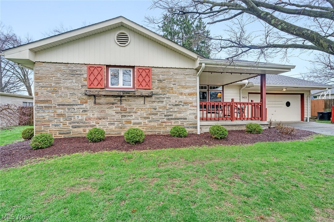 3423 Tall Oaks Lane Austintown OH 44511