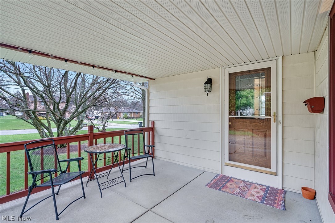 3423 Tall Oaks Lane Austintown OH 44511