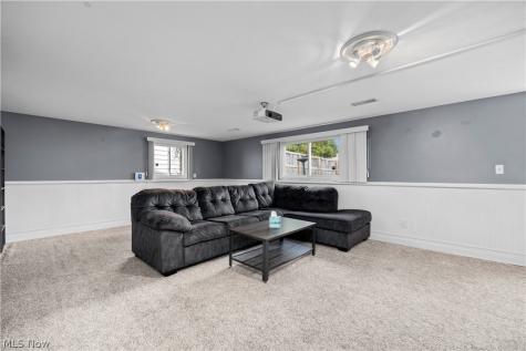 25082 Randall Drive North Olmsted OH 44070