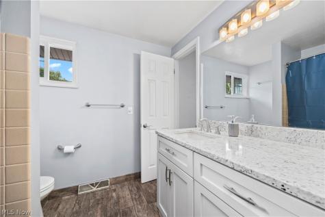 25082 Randall Drive North Olmsted OH 44070