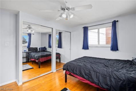 25082 Randall Drive North Olmsted OH 44070