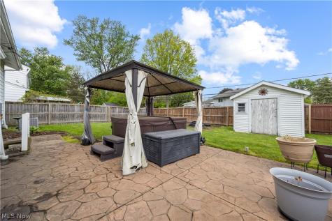 25082 Randall Drive North Olmsted OH 44070