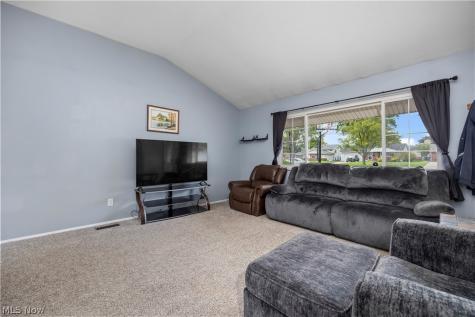 25082 Randall Drive North Olmsted OH 44070