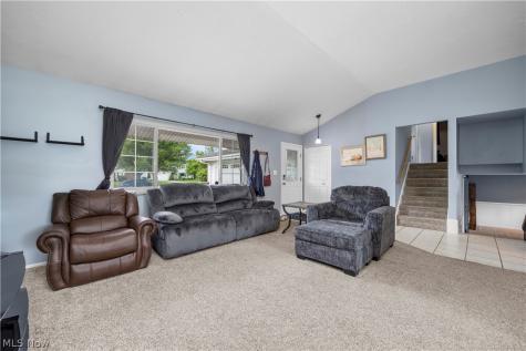 25082 Randall Drive North Olmsted OH 44070