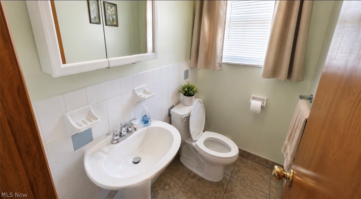 3302 Brenner Road Barberton OH 44203