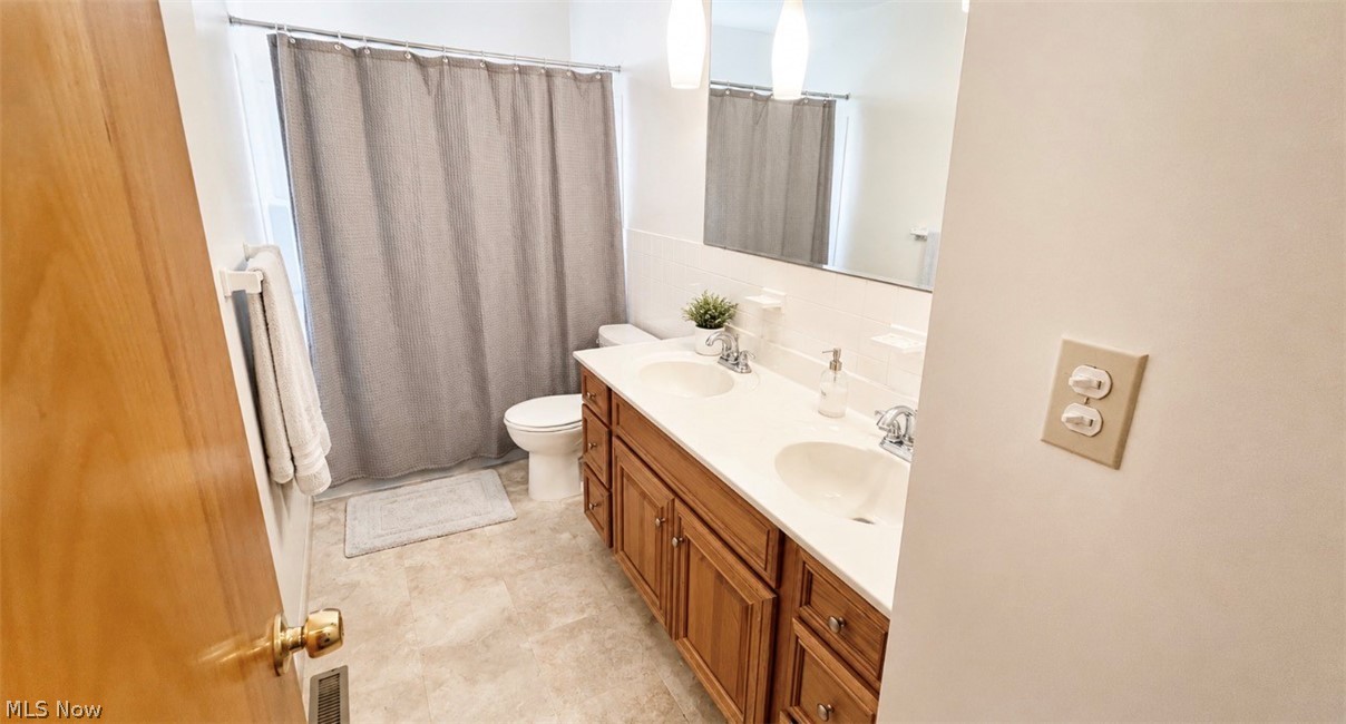 3302 Brenner Road Barberton OH 44203