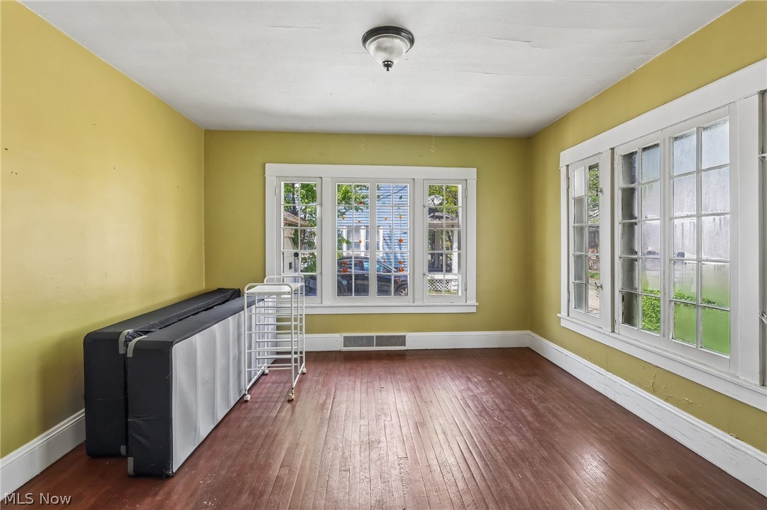 6821 Fleet Avenue Cleveland OH 44105