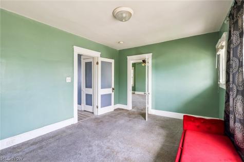 6821 Fleet Avenue Cleveland OH 44105