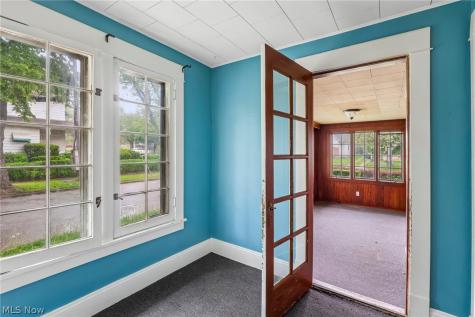 6821 Fleet Avenue Cleveland OH 44105