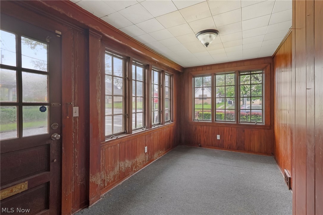 6821 Fleet Avenue Cleveland OH 44105