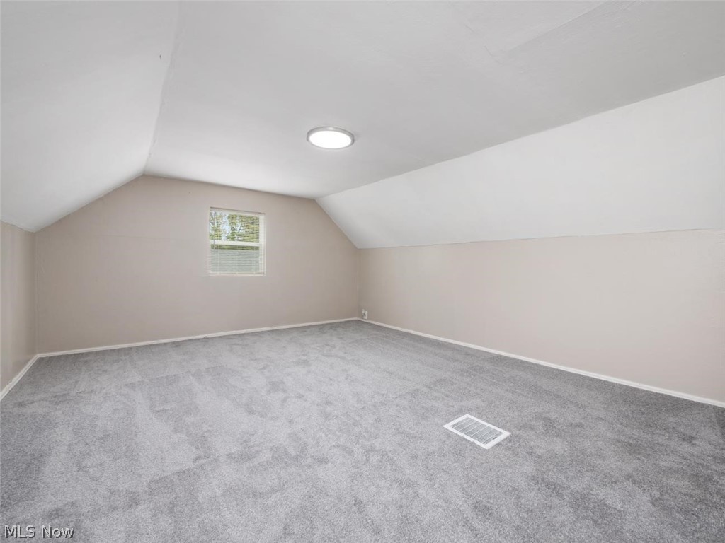 1140 Lindbergh Avenue Zanesville OH 43701