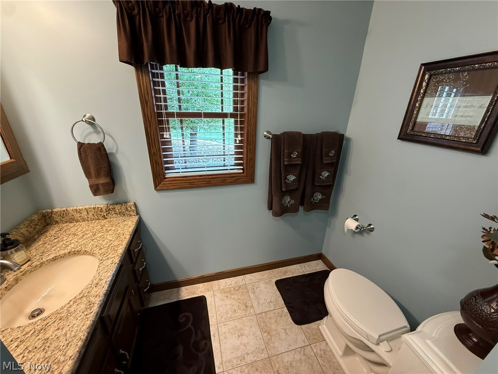 410 Stratton Avenue SW New Philadelphia OH 44663