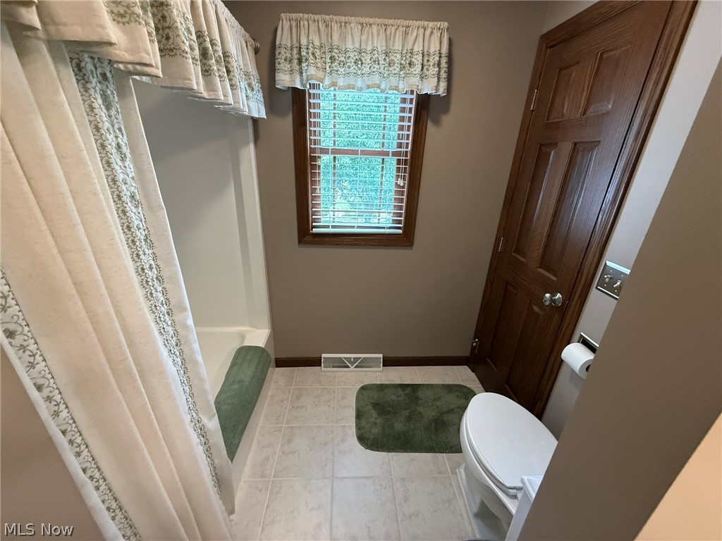 410 Stratton Avenue SW New Philadelphia OH 44663