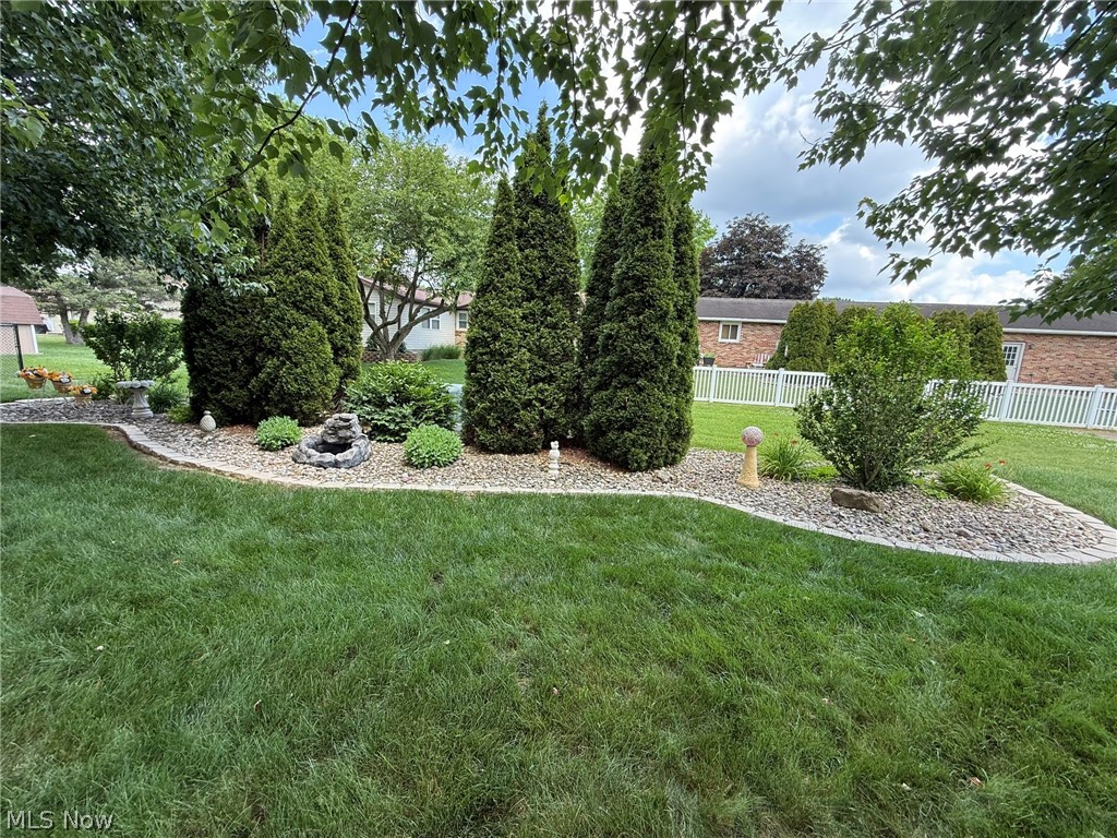 410 Stratton Avenue SW New Philadelphia OH 44663