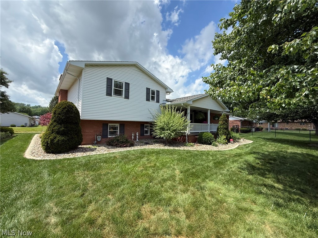 410 Stratton Avenue SW New Philadelphia OH 44663
