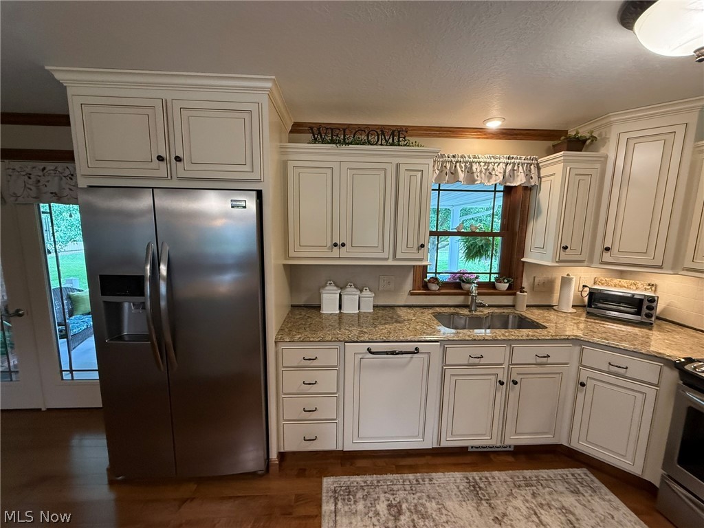410 Stratton Avenue SW New Philadelphia OH 44663