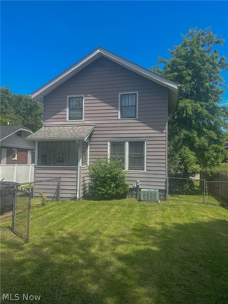 330 Morningview Avenue Akron OH 44305