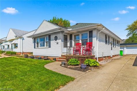 12023 Maple Leaf Drive Garfield Heights OH 44125