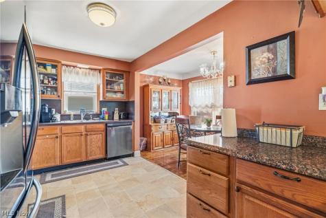 12023 Maple Leaf Drive Garfield Heights OH 44125