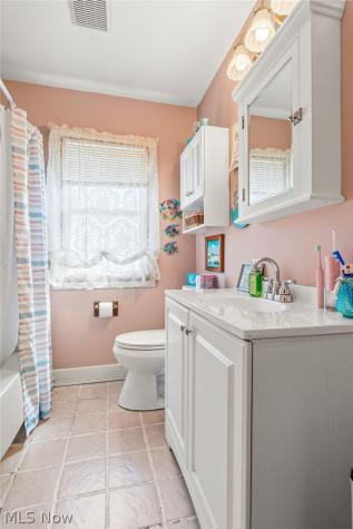 12023 Maple Leaf Drive Garfield Heights OH 44125
