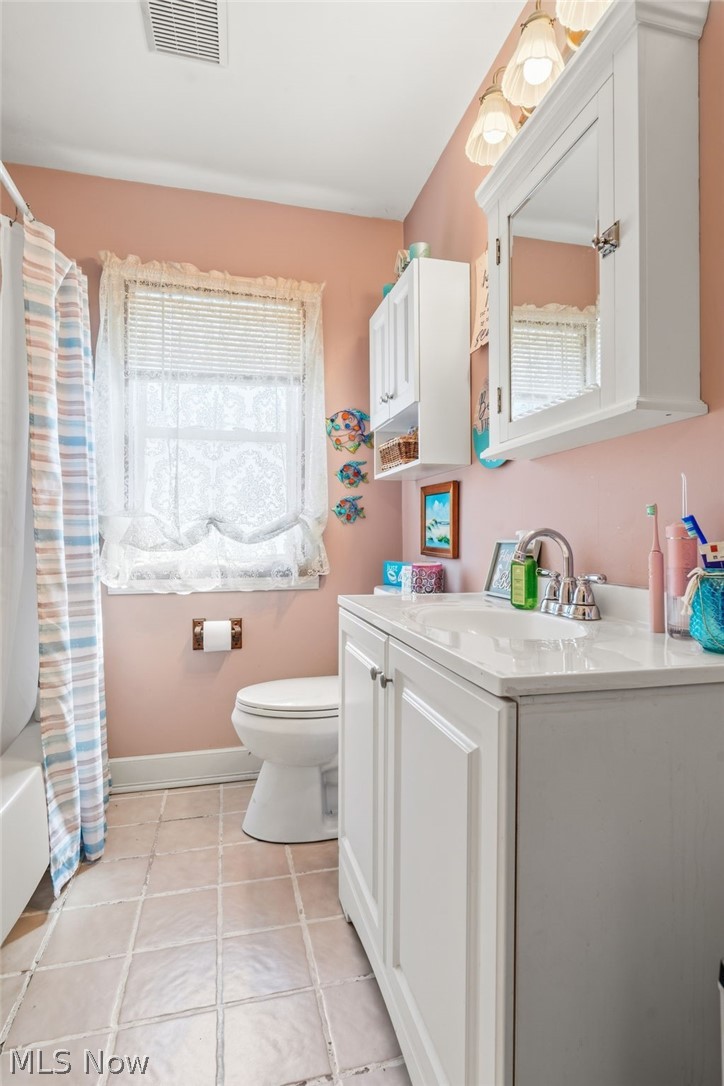 12023 Maple Leaf Drive Garfield Heights OH 44125
