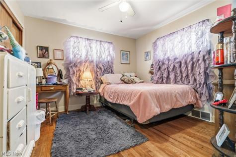 12023 Maple Leaf Drive Garfield Heights OH 44125