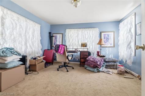 12023 Maple Leaf Drive Garfield Heights OH 44125