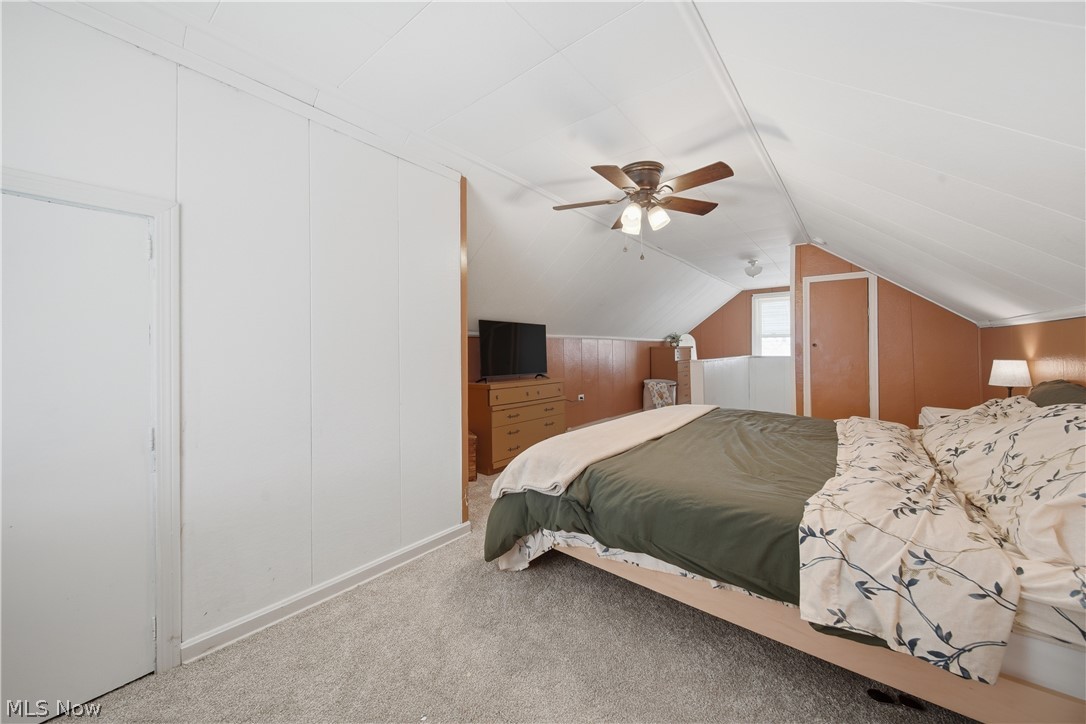 1585 Thornapple Avenue Akron OH 44301