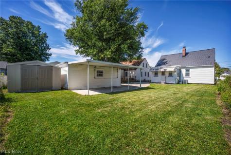 424 E 326th Street Willowick OH 44095