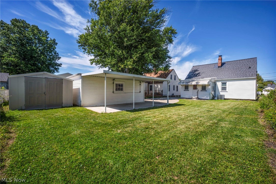 424 E 326th Street Willowick OH 44095