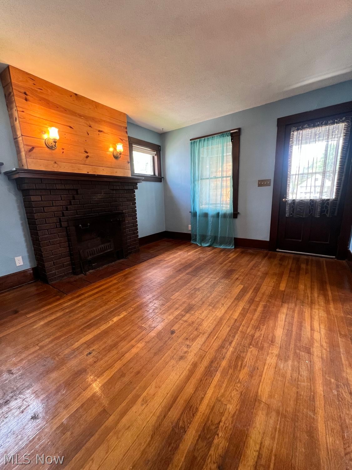 47 S Lake Street Madison OH 44057