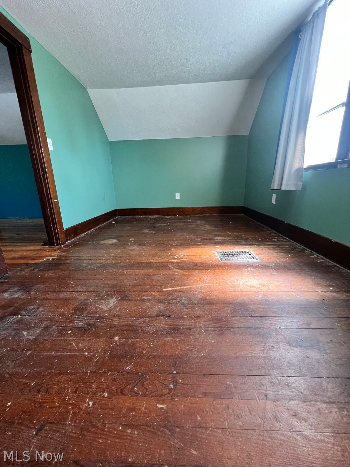 47 S Lake Street Madison OH 44057
