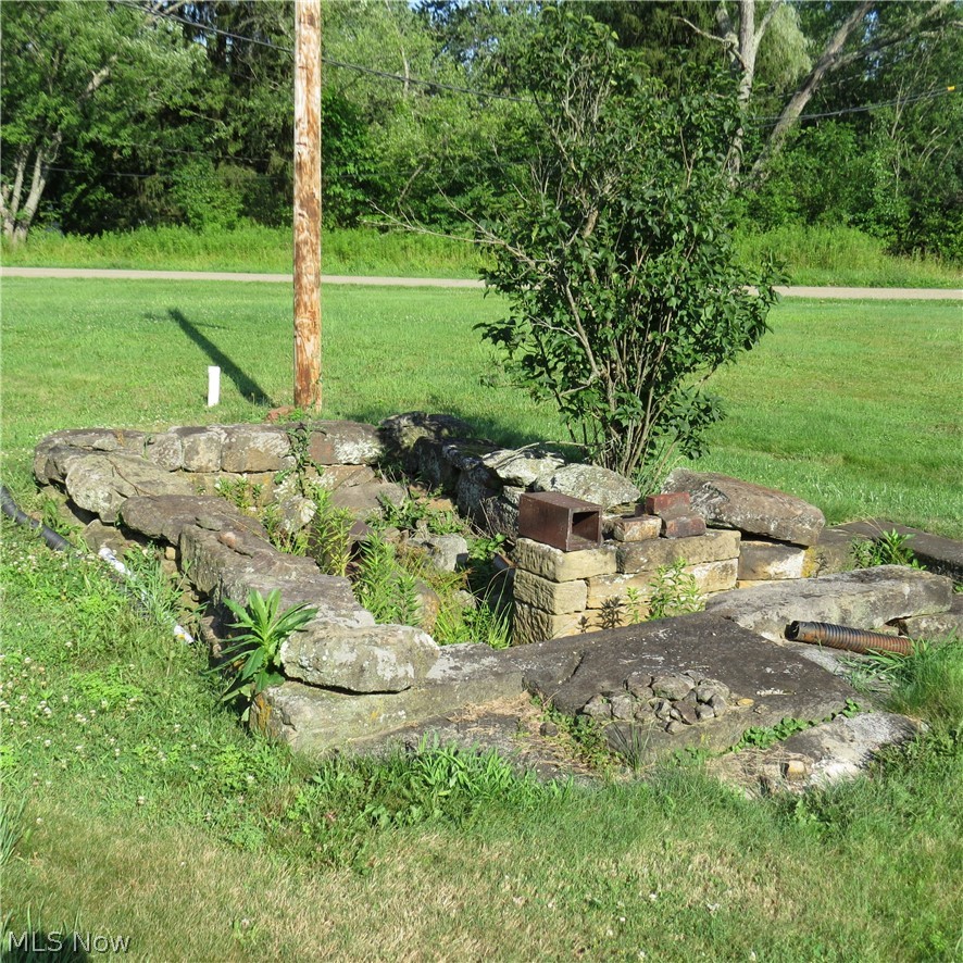 4441 Arrow Road NW Carrollton OH 44615