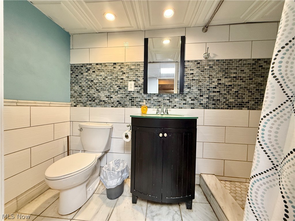 115 Powells Lane Wintersville OH 43953