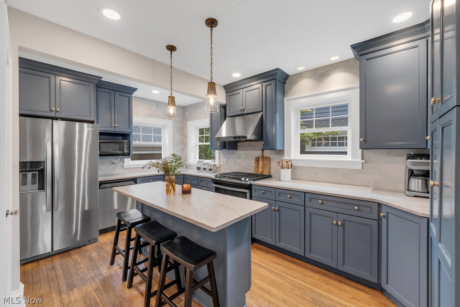 19424 Argyle Oval Rocky River OH 44116