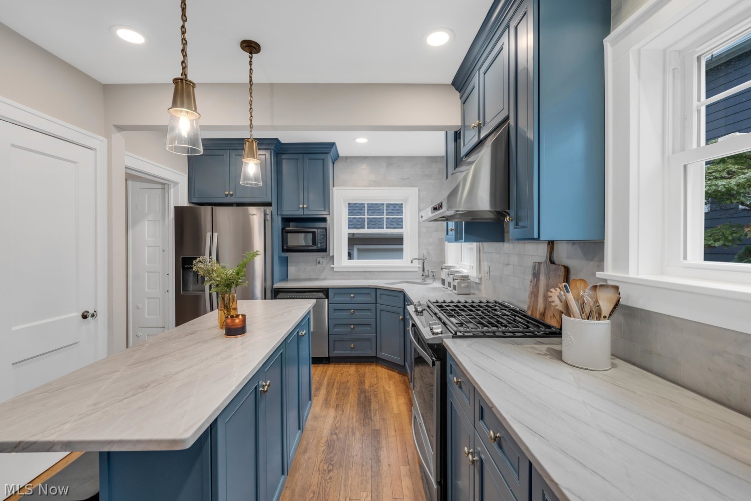 19424 Argyle Oval Rocky River OH 44116