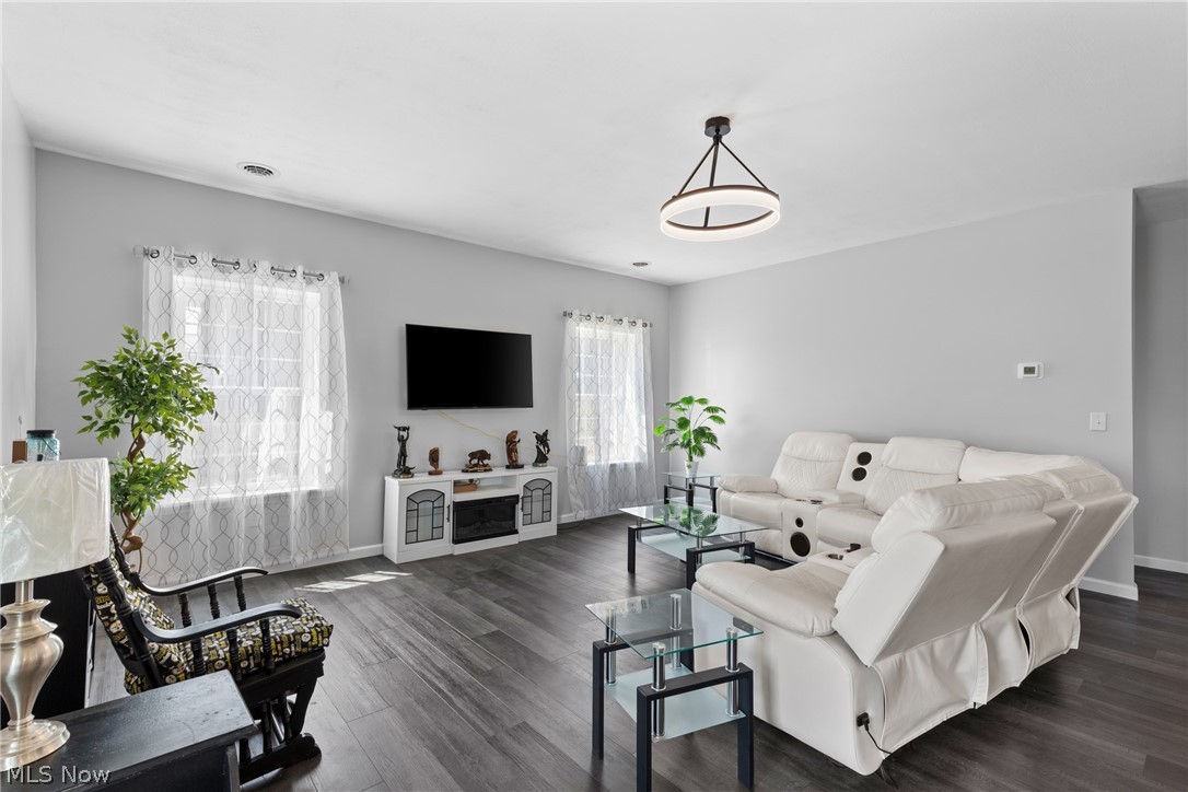 110 Carlisle Avenue Mingo Junction OH 43938