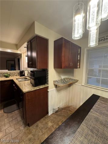 4054 Hinsdale Road South Euclid OH 44121