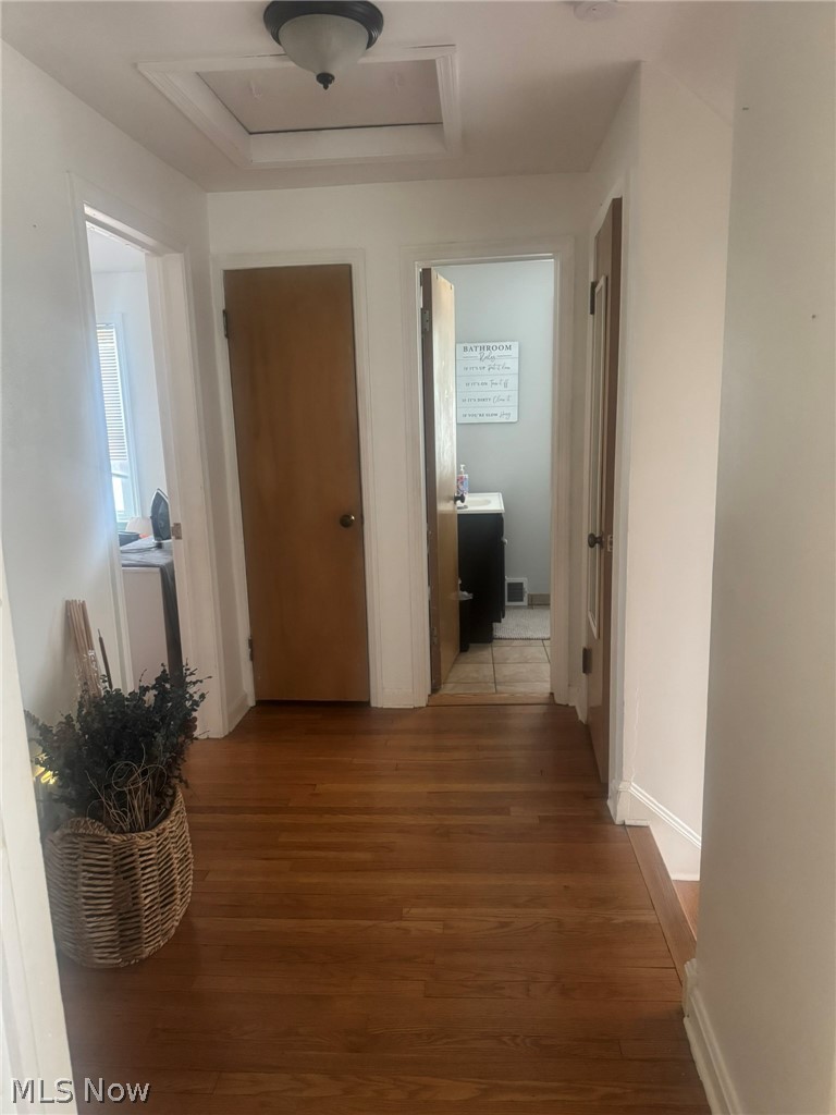 4054 Hinsdale Road South Euclid OH 44121