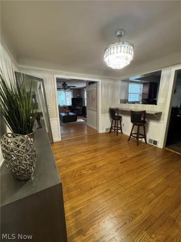 4054 Hinsdale Road South Euclid OH 44121