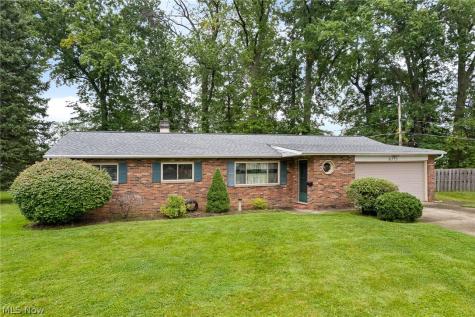 6175 Barry Court Mentor OH 44060
