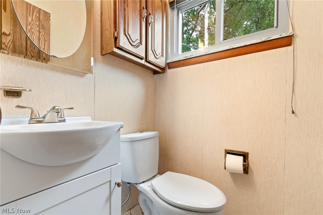 6175 Barry Court Mentor OH 44060