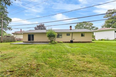 6175 Barry Court Mentor OH 44060